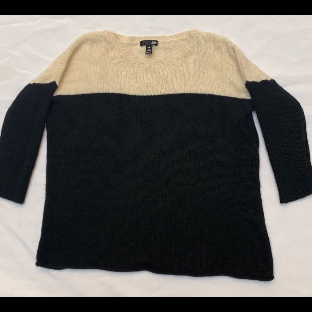 Aqua 100% cashmere sweater